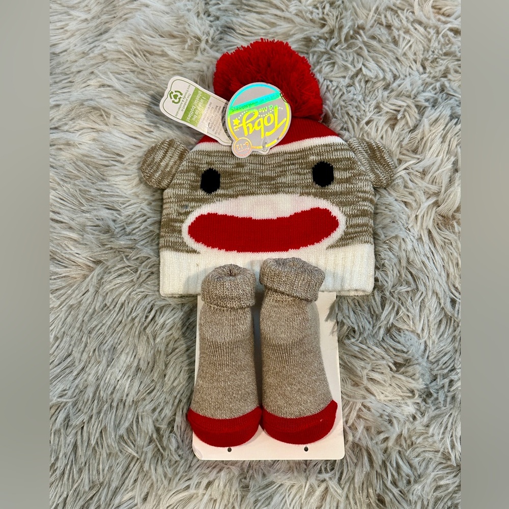 Kids Hat and Socks Set - Red and Brown